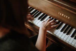 Learning piano as an adult: a guide
