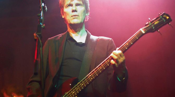 Darryl Hunt, bassist and songwriter for the Pogues, has died at 72