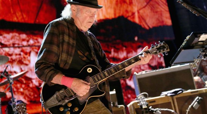 Neil Young will only tour if it’s environmentally sustainable: “If I’m ever going to do it, I want to make sure that everything is clean”