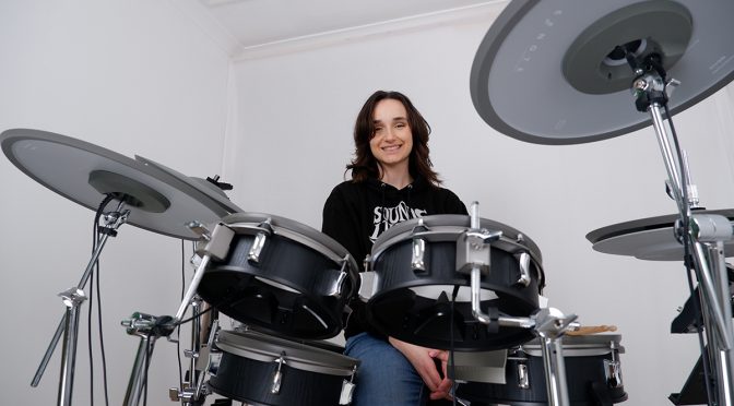 EFNOTE Teams Up with Renowned Drummer Emma Taylor